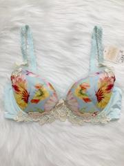 Wacoal Wing Lesiage、C65、ブラジャー