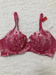 AMO'S STYLE by Triumph、D70、ブラジャー