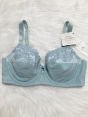 Wacoal ALULA（C80）