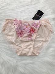 Wacoal Salute、M（アンダーウェア）、ショーツ