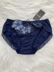 Wacoal Salute、M（アンダーウェア）、ショーツ