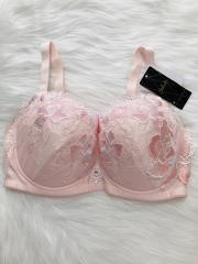 Wacoal Salute（G75）