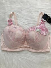 Wacoal Salute（G75）、Gカップ～、ブラジャー