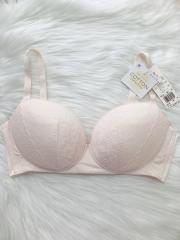 Wacoal 、D80～、ブラジャー
