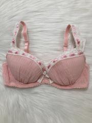 PEACH JOHN、D65、ブラジャー