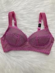 Chut! INTIMATES、D70、ブラジャー