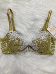 Wacoal Wing Lesiage、B65、ブラジャー
