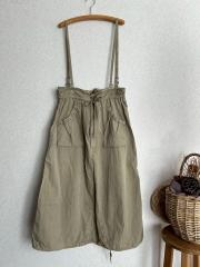 gym master、F(フリー)、スカート