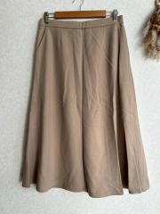 UNTITLED、その他、スカート