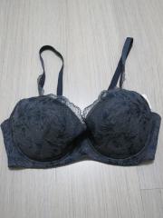 L’ANGELIQUE、F70、ブラジャー