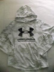 UNDER ARMOUR