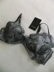 Ravijour、B65、ブラジャー