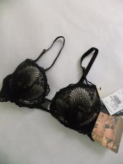 ANNEBRA、B70、ブラジャー