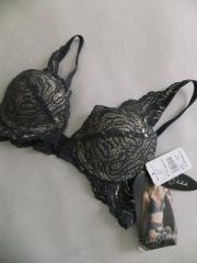 ANNEBRA、B70、ブラジャー