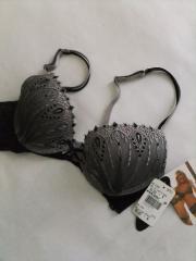 ANNEBRA、B70、ブラジャー