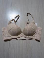 PEACH JOHN、B65、ブラジャー