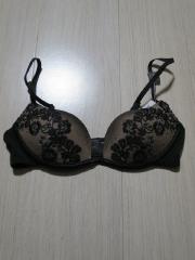 PEACH JOHN、B65、ブラジャー