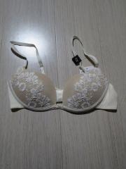 PEACH JOHN、B65、ブラジャー