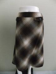 BURBERRY、大きいサイズ、スカート