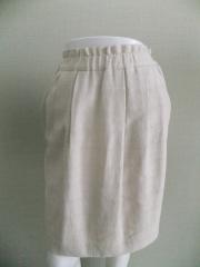 Porter des boutons、その他、スカート