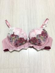 Wacoal 、E75、ブラジャー