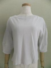 UNTITLED、Mサイズ、ニット