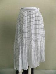 UNTITLED、Sサイズ、スカート