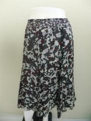 BURBERRY、大きいサイズ、スカート