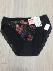 Triumph、Mサイズ、ショーツ