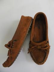 MINNETONKA、24.0cm、くつ
