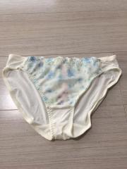 AMO'S STYLE by Triumph