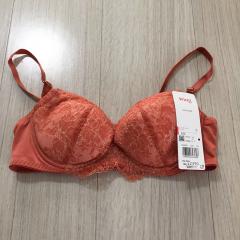 Wacoal wing、B70、ブラジャー