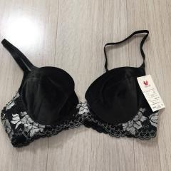 Wacoal 、C70、ブラジャー