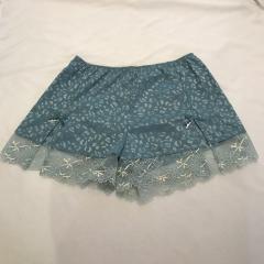 Triumph、Mサイズ、ランジェリー