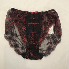 Triumph、Mサイズ、ショーツ