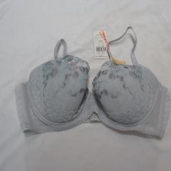 Triumph、D75、ブラジャー