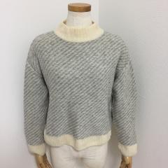 UNTITLED、Mサイズ、ニット