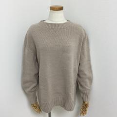 UNTITLED、Mサイズ、ニット