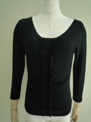 23区、32、ニット