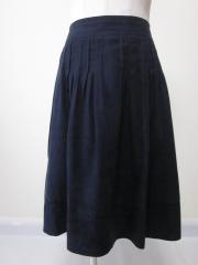 Aylsebury、13号、スカート