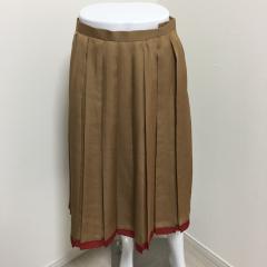 自由区、36、スカート