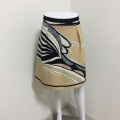 自由区、大きいサイズ、スカート