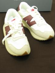 New Balance、23.5cm、くつ