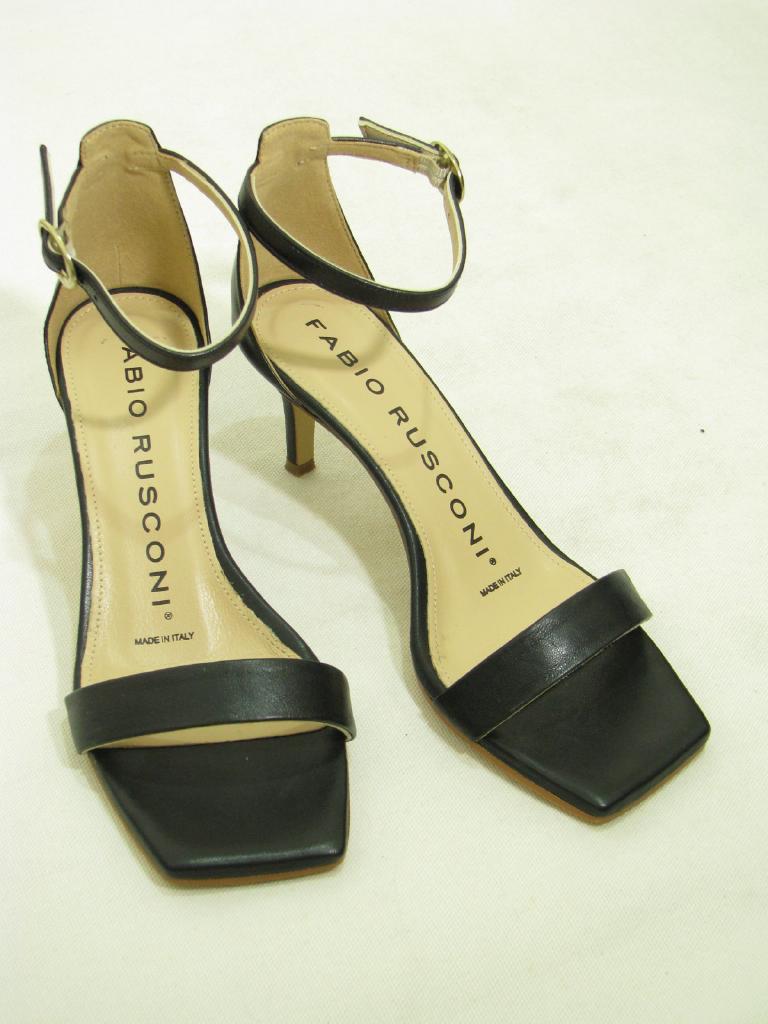 F06306 美品 FABIO RUSCONI ミュール サンダル ：36 FABIO RUSCONI サンダル・ミュール 36 イエローパンダ｜FABIO