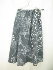 Ihana、F（フリー）、スカート