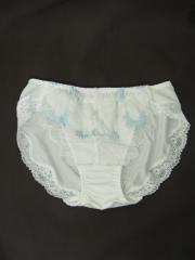 Triumph、Mサイズ、ショーツ